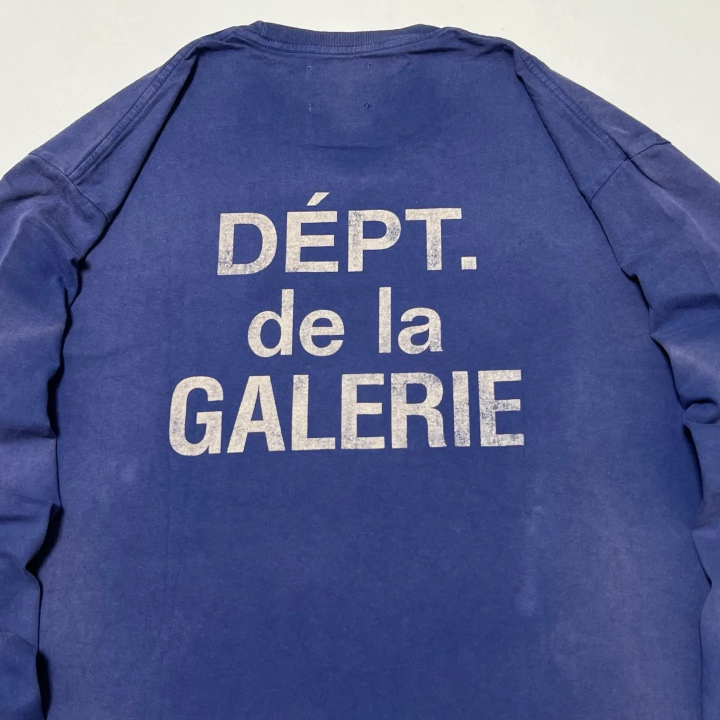 GALLERY FRENCH L/S TEE/NAVY French ripple washed long-sleeved TEE faded blue S-XL cylindrical fabric Assute garment dyeing heavy-wash water-coated fading treatment simulates natural sun fading effect printed distressing treatment top-notch craftsmanship completely matched accessories